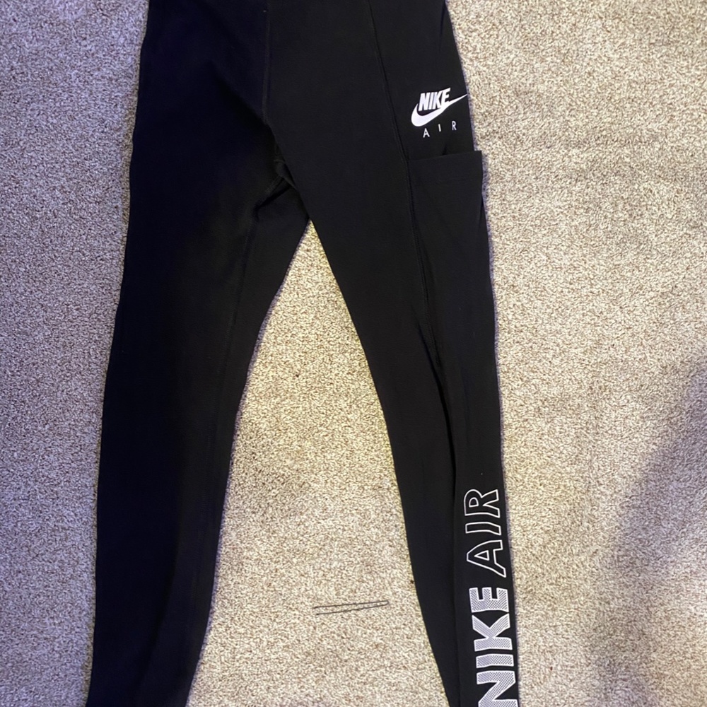Nike Women's High Waisted Air Text Leggings Black White